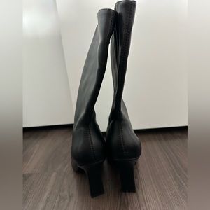 Brand New Oak & Fort Heeled Boots